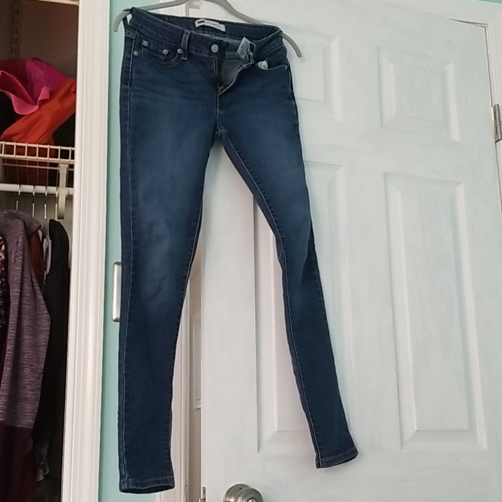 Levi jeggings/ skinny jeans
